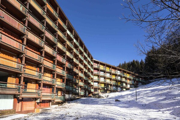 Foto van Gerenoveerd appartement voor 7 personen aan de voet van de pistes - Untagged