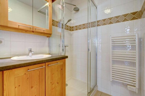 Foto van Residentie Les Cesaries - Vakantiehuis in MORZINE - ExteriorSummer