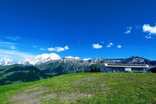 Foto van Hengst Een Woonplaats - Vakantiehuis in MEGEVE - AreaSummer5KM
