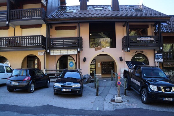 Foto van Appartement in La Clusaz bij Skiliften - Vakantiehuis in Les Carroz D'Arâches - Untagged