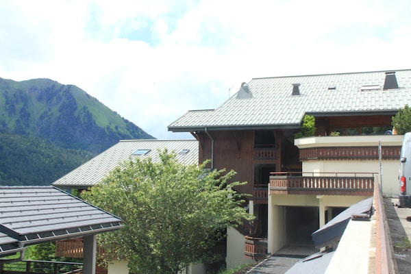 Foto van Appartement in Petit Châtel bij kabelbaan - Vakantiehuis in Châtel - Outdoor