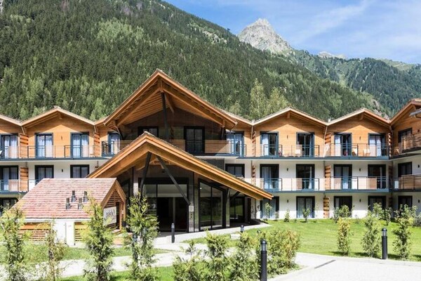Foto van Prestigeresidentie Odalys Isatis - Vakantiehuis in Chamonix - ExteriorSummer