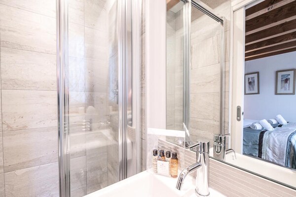 Foto van Chalets voor 8 personen - Vakantiehuis in CHAMONIX MONT BLANC - BathRoom