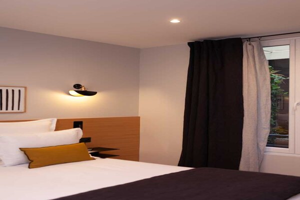 Foto van Hôtel Tinah: elegantie en comfort vlakbij de Champs-Élysées - Untagged