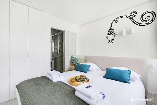 Foto van Charmant appartement - 2BR/6P - Faubourg-du-Roule - Vakantiehuis in Paris - 