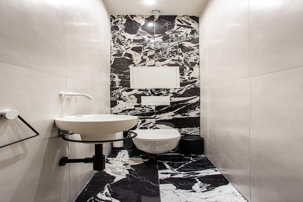 Foto van Leef als echte Parijzenaars in het hart van Parijs - BathRoom