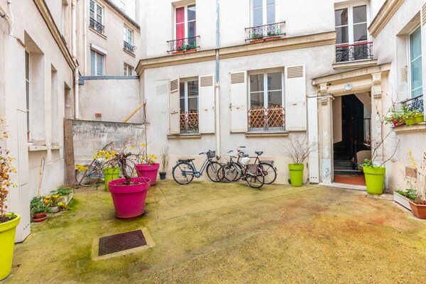 Foto van Charmant appartement - 1BR/4P - Père-Lachaise
 - Vakantiehuis in Paris - 