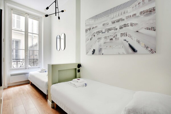 Foto van Gastvrij appartement -2BR/8P- Bel-Air - Vakantiehuis in Paris - 