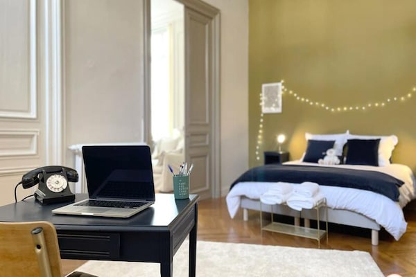 Foto van Le Crosne Parkeren Stilstaand - Vakantiehuis in Rouen - 