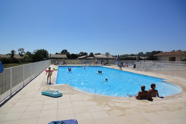 Foto van Schitterende Franse villa in de Loire-streek - Vakantiehuis in Les Forges - PoolOfHouse
