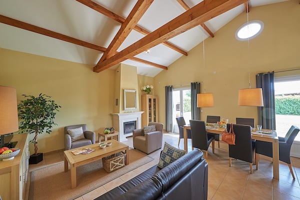 Foto van Schitterende Franse villa in de Loire-streek - Vakantiehuis in Les Forges - LivingRoom