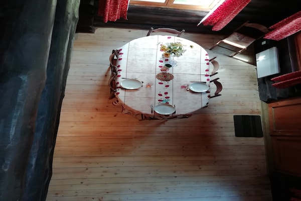 Foto van Chalet bij Meer en Zwembad in Quend-Plage - Vakantiehuis in Quend-Plage - DiningRoom