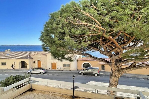 Foto van 3 stukken voor 5 personen - Vakantiehuis in STE MAXIME - ExteriorSummer