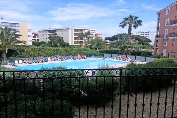 Foto van 3 stukken voor 6 personen - Vakantiehuis in STE MAXIME - PoolOfHouse