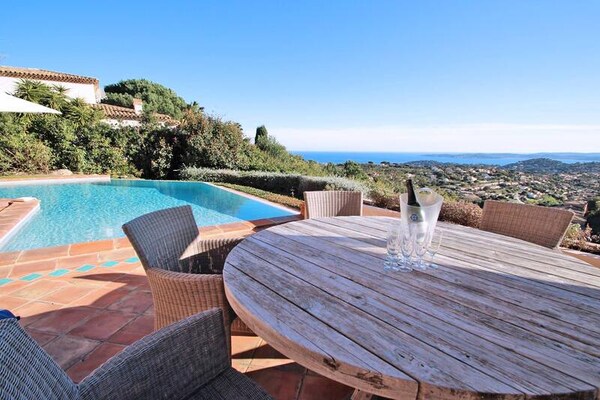 Foto van Residentie Domaine Du Golf - Vakantiehuis in STE MAXIME - 