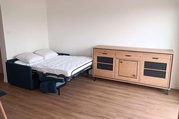 Foto van 3 stukken voor 6 personen - Vakantiehuis in SIX FOURS LES PLAGES - BedRoom