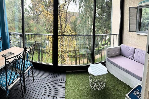 Foto van Residentie Luberon Loisir - Vakantiehuis in SIX FOURS LES PLAGES - ViewSummer