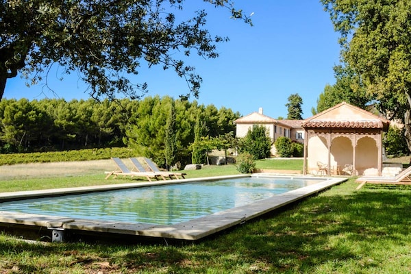 Foto van Residentie Luberon Loisir - Vakantiehuis in SIX FOURS LES PLAGES - AreaSummer5KM