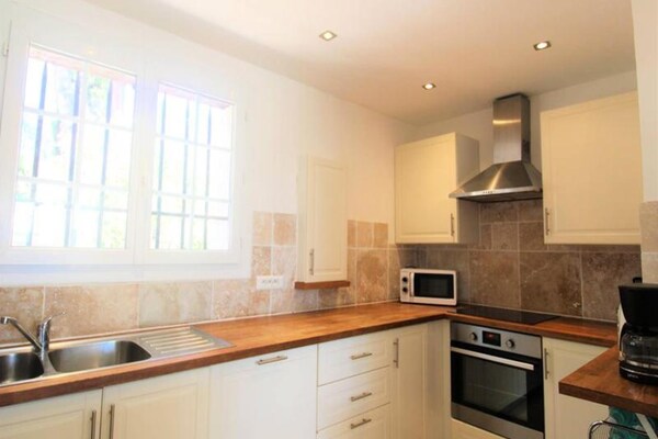 Foto van Residentie Hauts-de-Grimaud - Vakantiehuis in GRIMAUD - ExteriorSummer