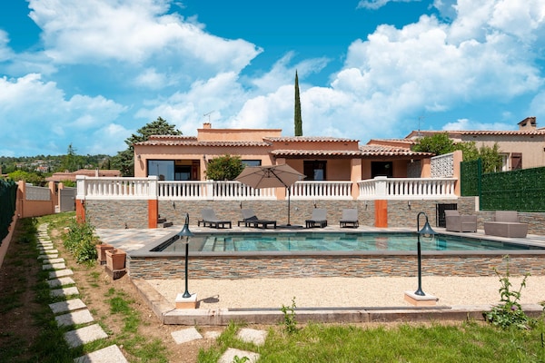 Foto van Villa in Callian met verwarmd zwembad en golf - Vakantiehuis in CALLIAN - ExteriorSummer