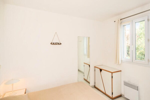 Foto van Residentie La Pinede appartementen - Vakantiehuis in HYERES - ExteriorSummer