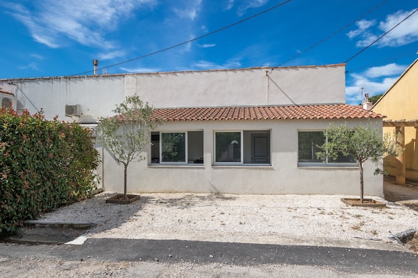 Foto van Vakantiehuis in La Seyne vlakbij Sablettes - Vakantiehuis in La-Seyne-sur-Mer - ExteriorSummer