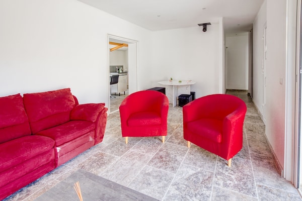 Foto van Vakantiehuis in La Seyne vlakbij Sablettes - Vakantiehuis in La-Seyne-sur-Mer - LivingRoom