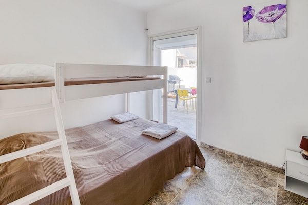 Foto van Vakantiehuis in La Seyne vlakbij Sablettes - Vakantiehuis in La-Seyne-sur-Mer - BedRoom