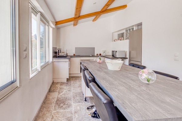 Foto van Vakantiehuis in La Seyne vlakbij Sablettes - Vakantiehuis in La-Seyne-sur-Mer - DiningRoom