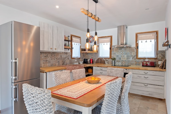 Foto van Villa in Bargemon met zwembad en bergzicht - Vakantiehuis in Bargemon - Kitchen
