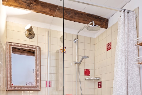 Foto van Villa in Bargemon met zwembad en bergzicht - Vakantiehuis in Bargemon - BathRoom