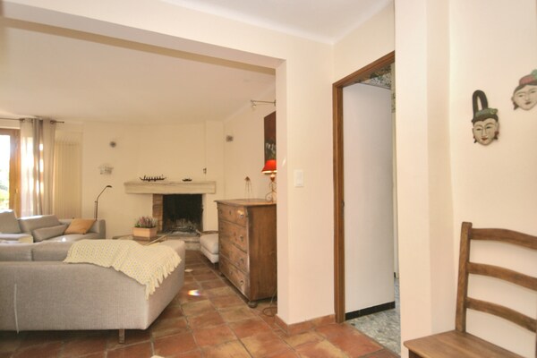 Foto van Villa in Crillon-le-Brave bij Mont Ventoux - Vakantiehuis in Crillon-le-Brave - LivingRoom