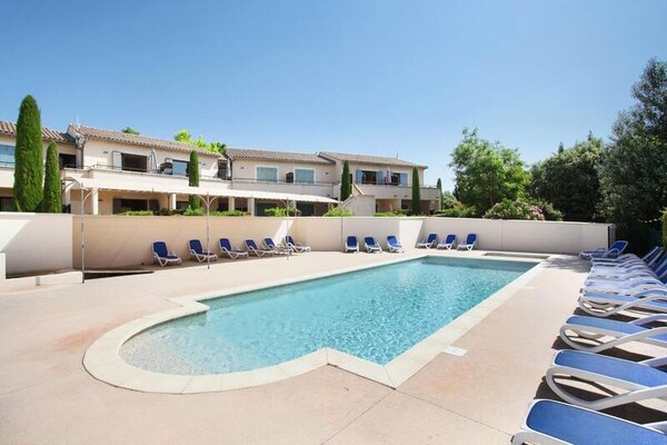 Foto van Residentie Odalys Les 4 Soleils - Vakantiehuis in BONNIEUX - 