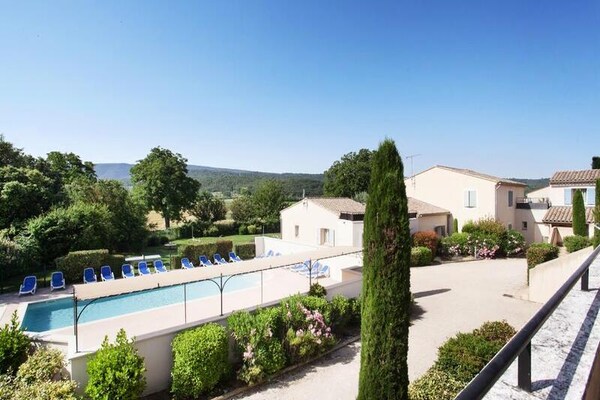 Foto van Residentie Odalys Les 4 Soleils - Vakantiehuis in BONNIEUX - 