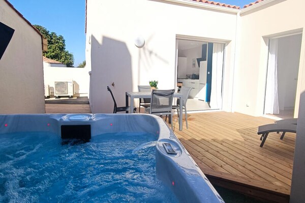 Foto van Huis in Les Sables met jacuzzi-optie - Vakantiehuis in Les Sables d'Olonne - Untagged