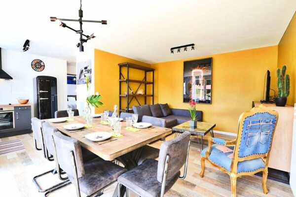 Foto van Villa-Le Sherwood Estate in Californiכ - Vakantiehuis in Notre-Dame-de-Monts - ExteriorSummer