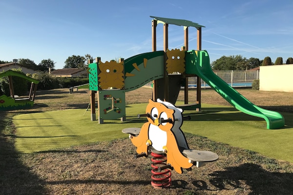 Foto van Villa in Les Forges met Golf en Zwembad - Vakantiehuis in Les Forges - Facilities