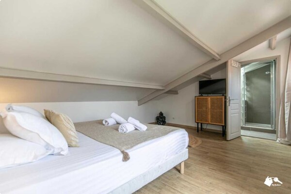 Foto van Charmant appartement - 1 slaapkamer/4 badkamers - Montreuil - Untagged