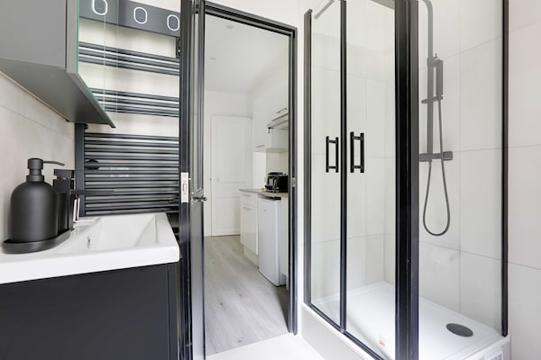 Foto van Charmant appartement -1BR/4P- Château de Vincennes - 
