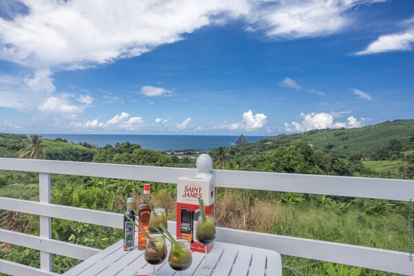 Foto van Eco-bungalow in weelderige natuur - Vakantiehuis in Sainte-Marie - Outdoor