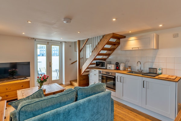 Foto van Cottage in Porthleven bij Strand & Haven - Vakantiehuis in Porthleven - Kitchen