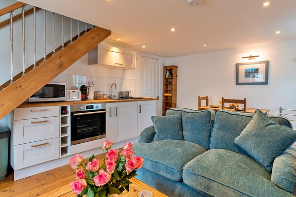 Foto van Cottage in Porthleven bij Strand & Haven - Vakantiehuis in Porthleven - LivingRoom