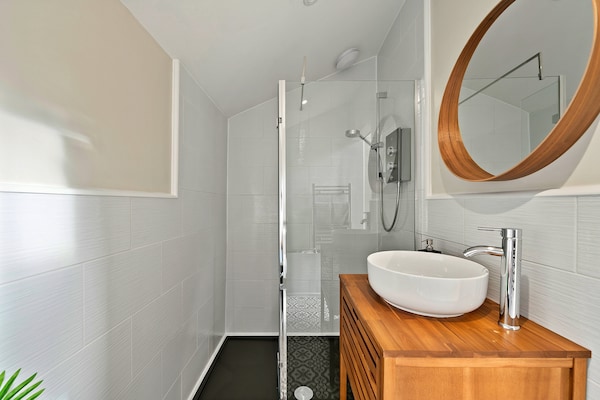 Foto van Schuur in Devon met Sterrenkijkbed - Vakantiehuis in Tiverton - BathRoom