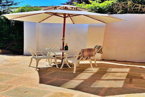 Foto van Schuur in Devon met Sterrenkijkbed - Vakantiehuis in Tiverton - Outdoor