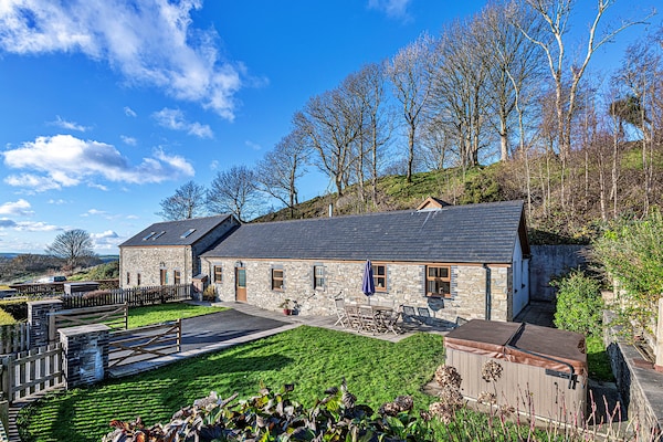 Foto van Cottage bij Cardigan Bay met Bubbelbad - Vakantiehuis in Talybont - Outdoor