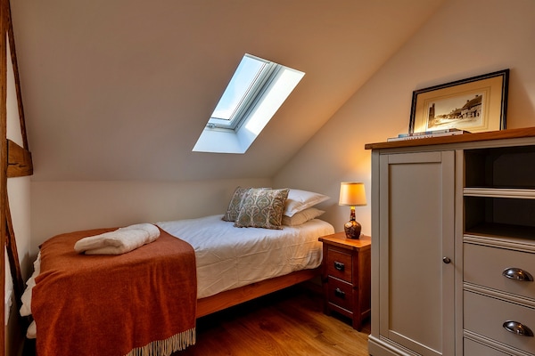 Foto van Cottage in Chilton Foliat bij Savernake Bos - Vakantiehuis in Hungerford - BedRoom