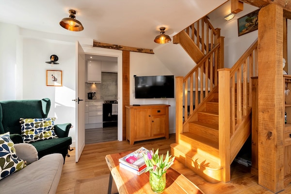 Foto van Cottage in Chilton Foliat bij Savernake Bos - Vakantiehuis in Hungerford - LivingRoom