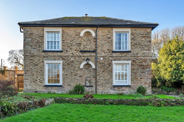 Foto van Cottage in Cornwall bij Helford River & Hot Tub - Vakantiehuis in Gweek - Outdoor