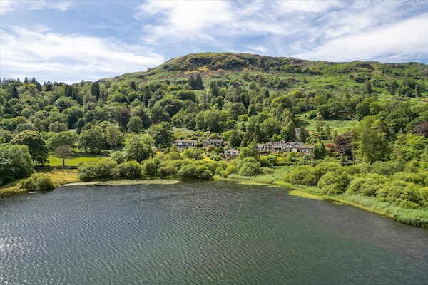 Foto van Cottage in Grasmere met toegang tot meer - Vakantiehuis in Grasmere - GardenSummer