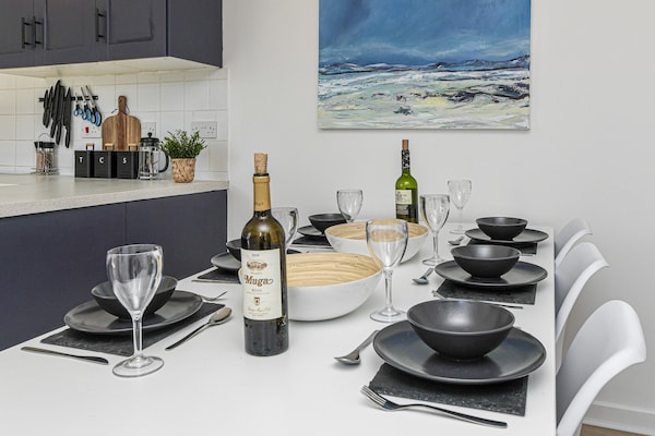 Foto van Cottage in Snowdonia met Filmkamer & Uitzicht - Vakantiehuis in Blaenau Ffestiniog - DiningRoom